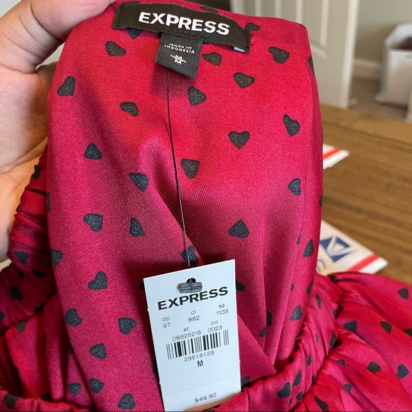 Heart Print One Shoulder Blouse - Picture 4 of 4